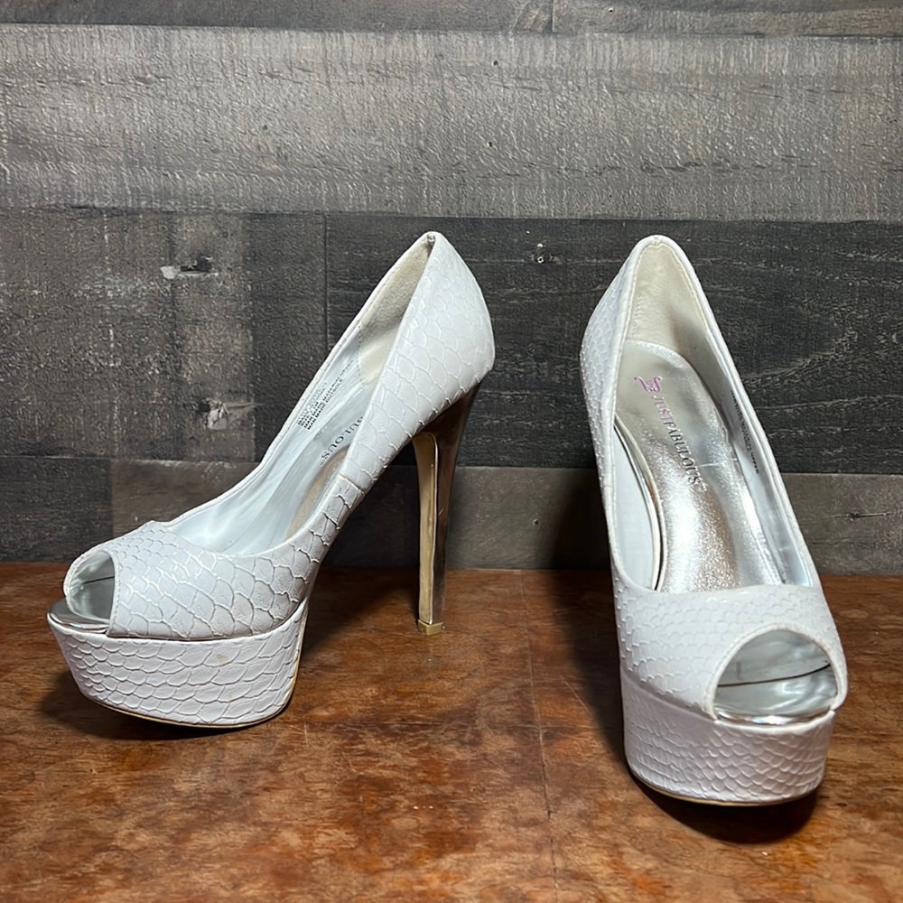 Gray Arden Just Fabulous Heals